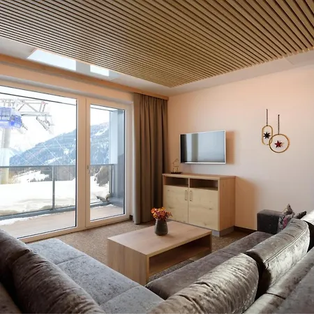 Arula Gmbh * サンクト・アントン・アム・アールベルク